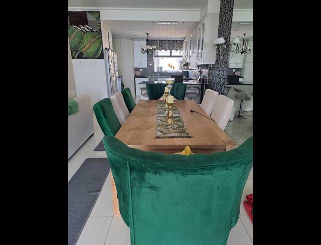 3 BEDROOM SECTIONAL TITLE FOR SALE IN POINT WATERFRONT